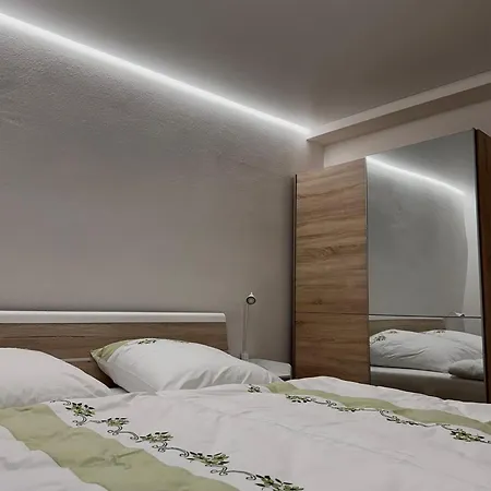 Alex' Waldharmonie Apartment *